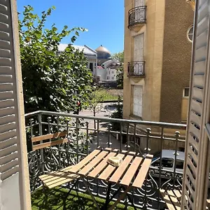 Appartement Calme Avec Balcons & Vue Sur Thermes, Vichy